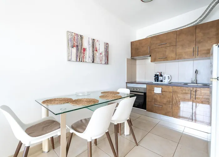 Апартаменты Paradise Flat Near Hard Rock With Pool *